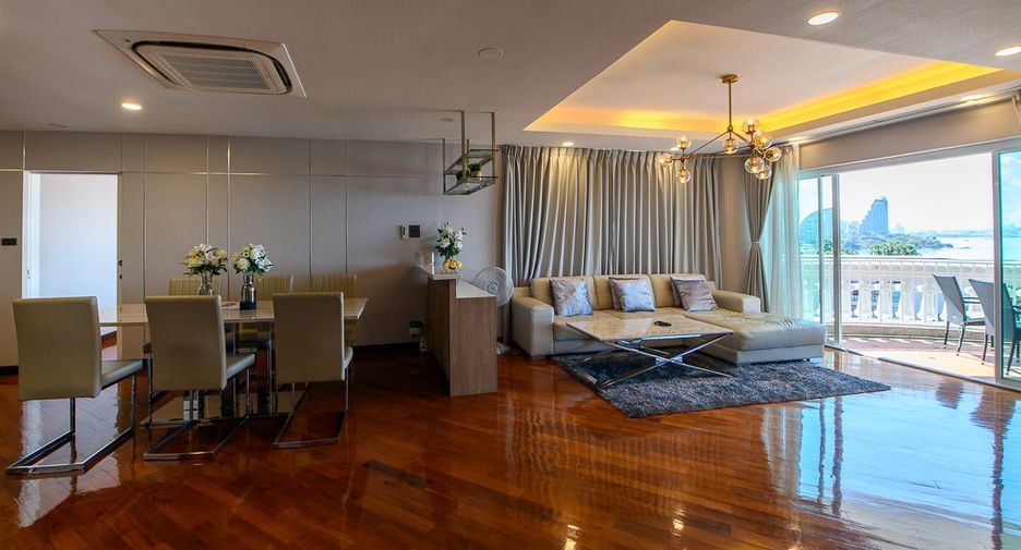 Condo en venta de 3 habitaciones en Bang Lamung, Chonburi