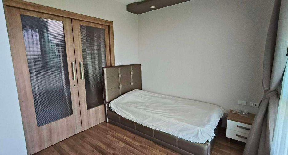 Condo en alquiler de 2 habitaciones en Mueang Chiang Mai, Chiang Mai
