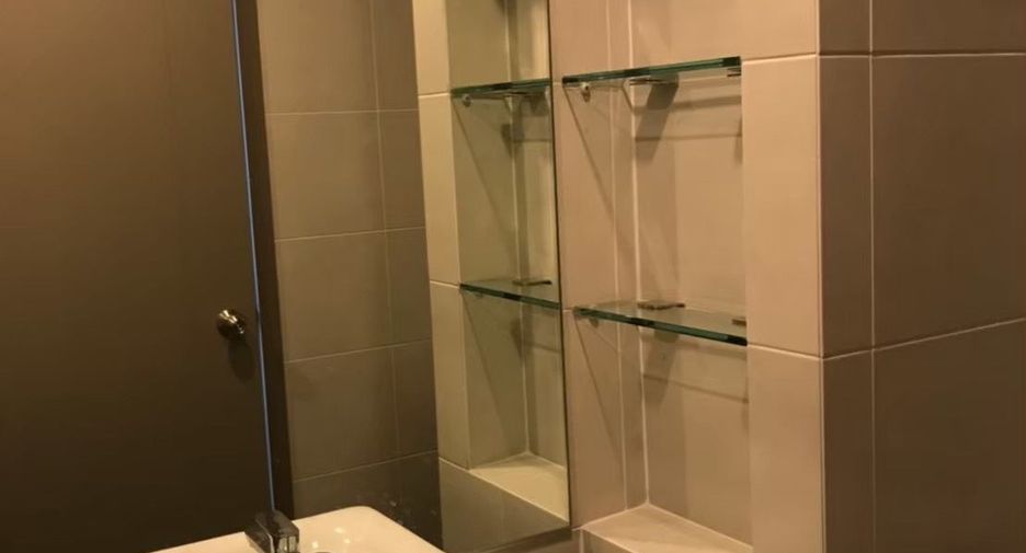 Wohnung zur Miete mit Studio in Bang Na, Bangkok