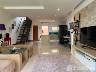 For sale and for rent 3 bedrooms townhouse in Kathu, Phuket