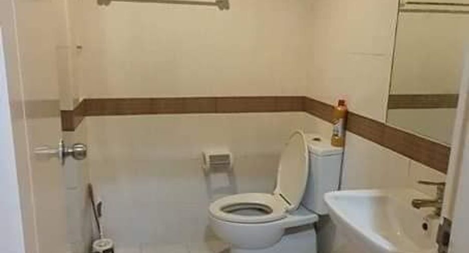For rent studio condo in Din Daeng, Bangkok