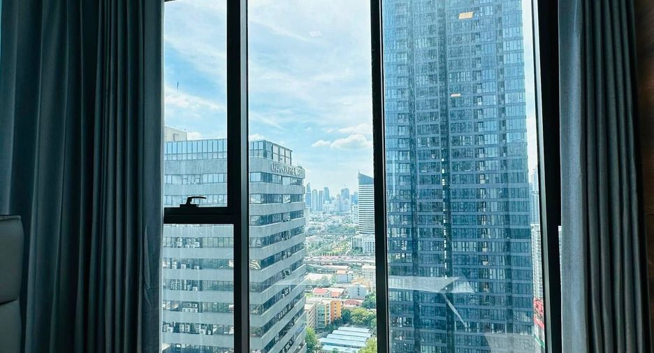 Condo en venta y en alquiler de 1 habitaciones en Huai Khwang, Bangkok