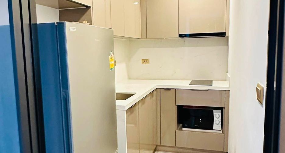 Condo en venta y en alquiler de 1 habitaciones en Huai Khwang, Bangkok