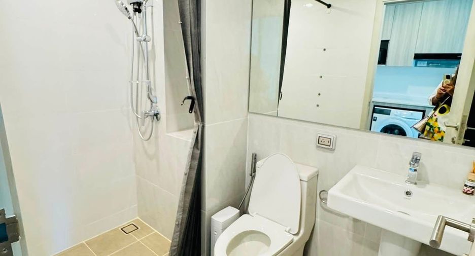 Condo en alquiler de 1 habitaciones en Bang Na, Bangkok