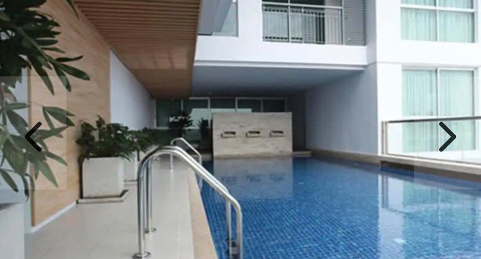 For rent 1 bed condo in Khlong San, Bangkok