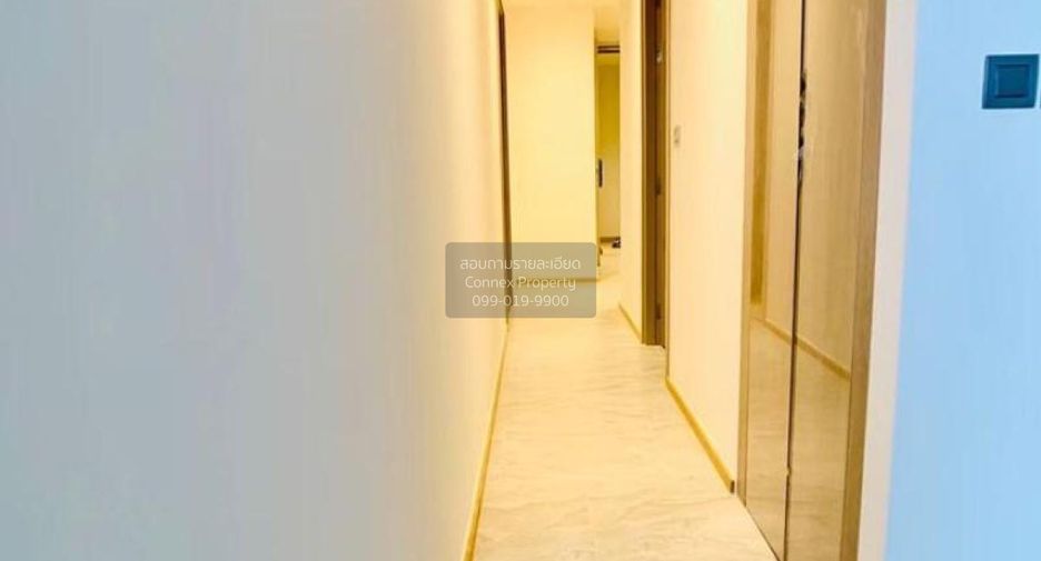 For rent 2 bedrooms condo in Huai Khwang, Bangkok