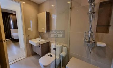 For rent 2 bedrooms condo in Huai Khwang, Bangkok