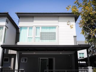 À louer 3 chambres maison à Bang Phli, Samut Prakan