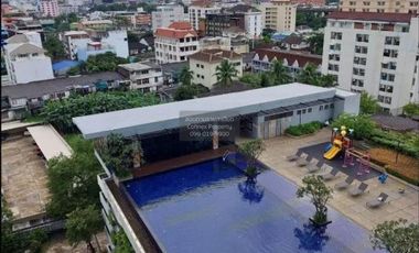 Wohnung zur Miete mit 1 Zimmer in Ratchathewi, Bangkok
