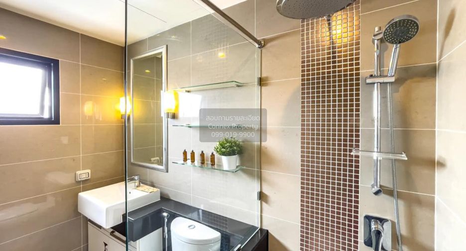 For rent 2 ベッドルーム condo in Sathon, Bangkok