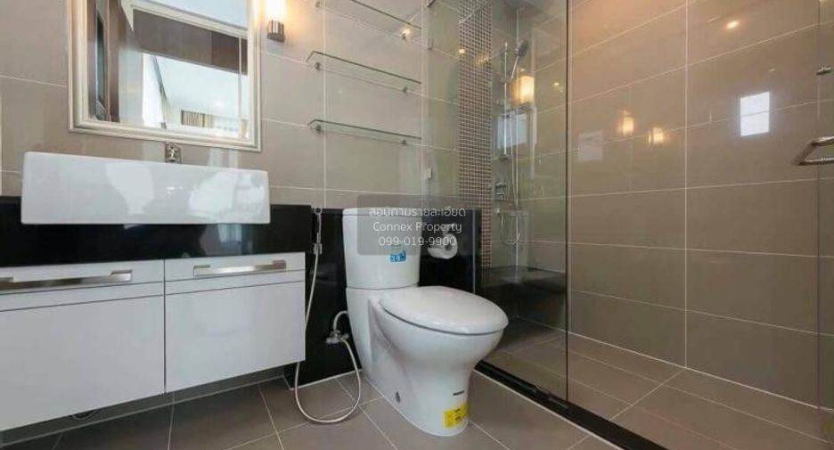 For rent 2 ベッドルーム condo in Sathon, Bangkok