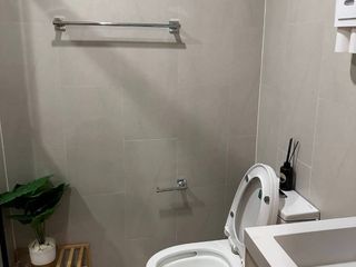 For sale 2 ベッドルーム condo in Bang Kapi, Bangkok