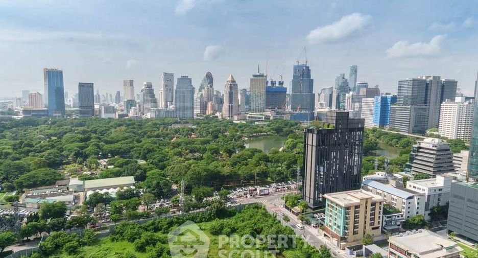Condo en alquiler y en venta de 5 habitaciones en Pathum Wan, Bangkok