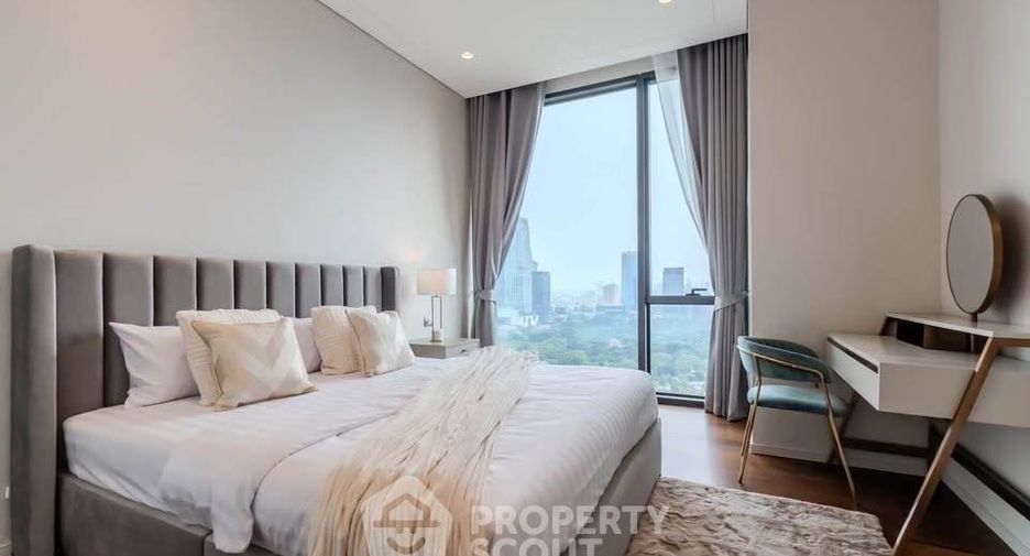 Condo en alquiler y en venta de 5 habitaciones en Pathum Wan, Bangkok