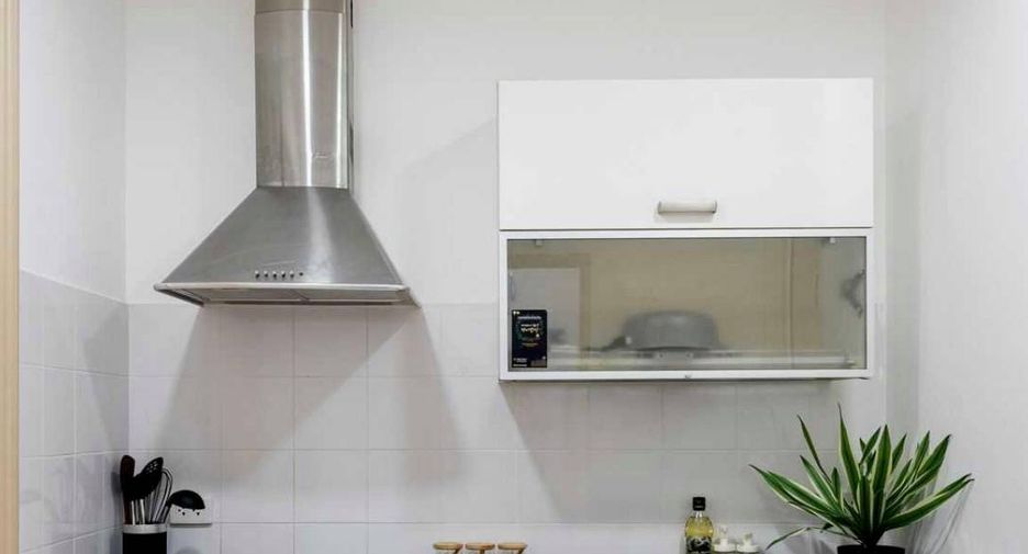Condo en venta de 2 habitaciones en Khlong Toei, Bangkok
