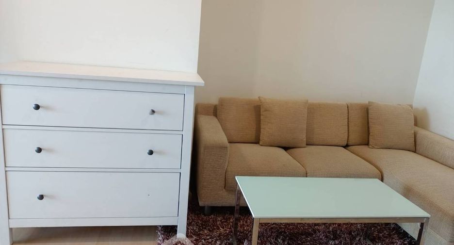 À vendre 1 chambre condo à Huai Khwang, Bangkok