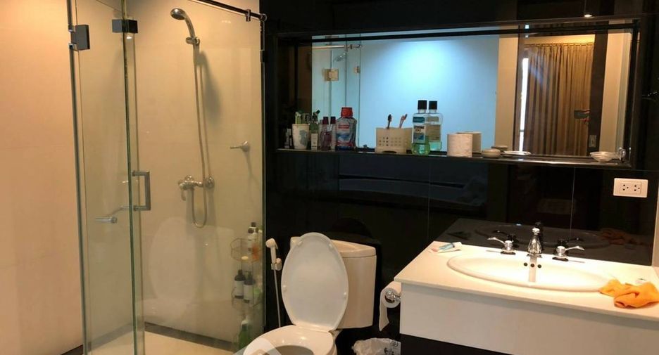 Wohnung zur Miete mit 1 Zimmer in Pathum Wan, Bangkok