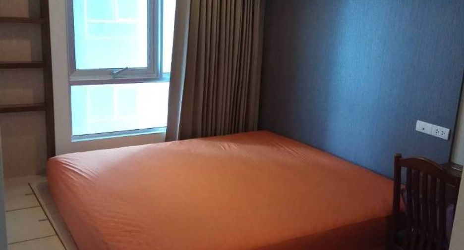 For rent 2 ベッドルーム condo in Huai Khwang, Bangkok