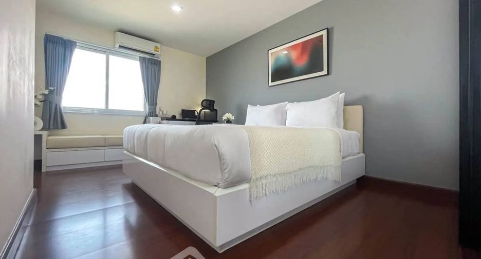 À louer 1 chambre condo à Phra Khanong, Bangkok
