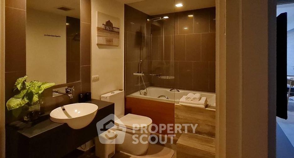 For rent 2 bedrooms condo in Bang Lamung, Chonburi