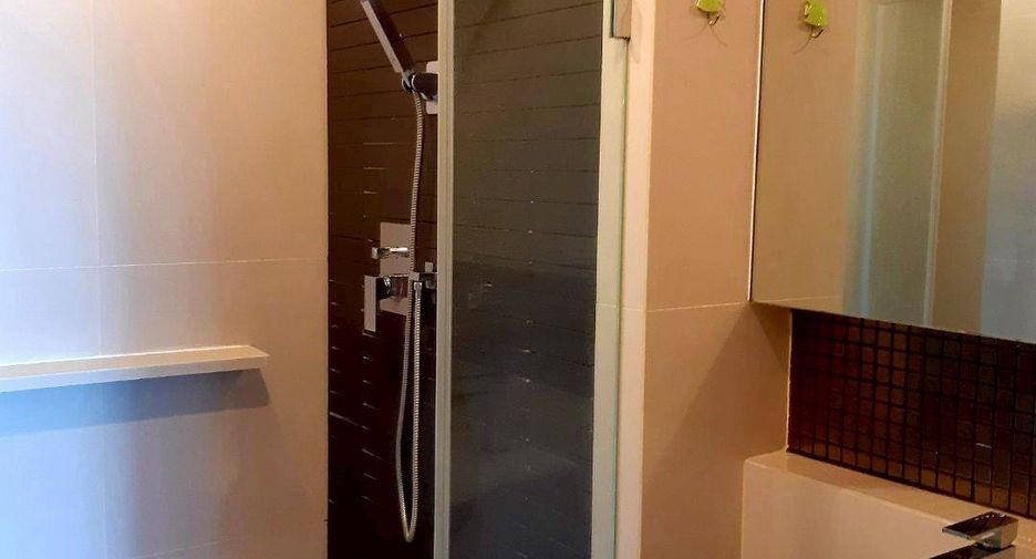 For rent 1 Beds condo in Phra Khanong, Bangkok