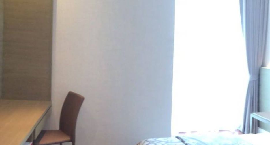 For rent 3 bedrooms condo in Pathum Wan, Bangkok