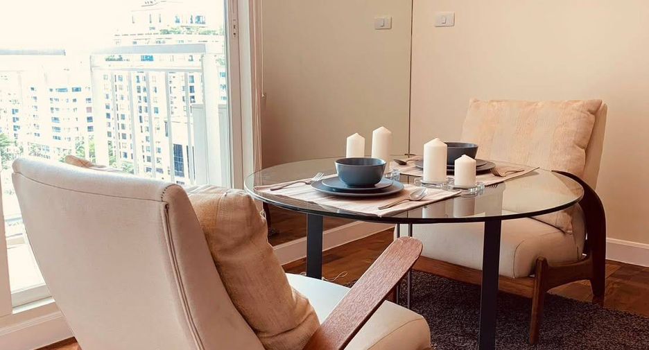 For rent 1 bed condo in Watthana, Bangkok