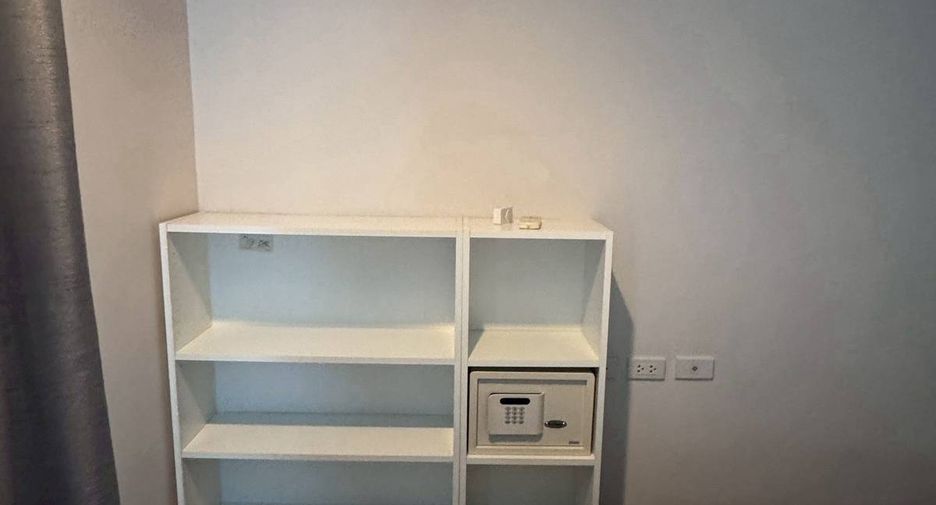 Wohnung zur Miete mit 1 Zimmer in Phra Khanong, Bangkok