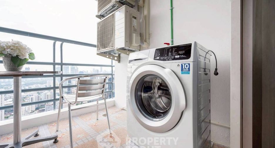 For rent 1 bed condo in Khlong Toei, Bangkok