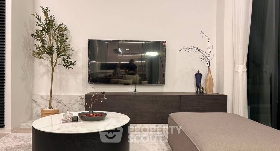 Casa en alquiler de 4 habitaciones en Saphan Sung, Bangkok
