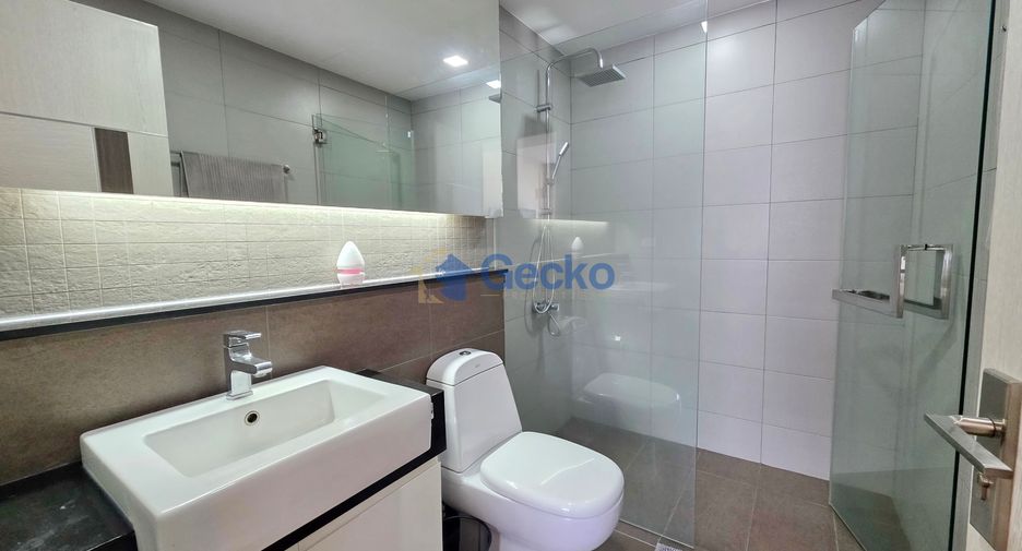 For rent 2 bedrooms condo in Bang Lamung, Chonburi