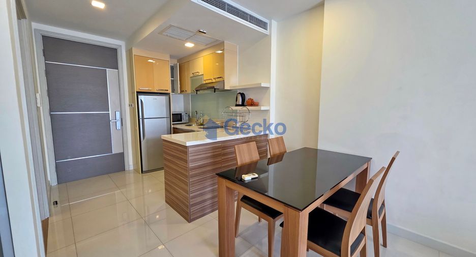 For rent 2 bedrooms condo in Bang Lamung, Chonburi