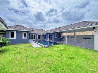 Casa en venta de 4 habitaciones en Bang Lamung, Chonburi