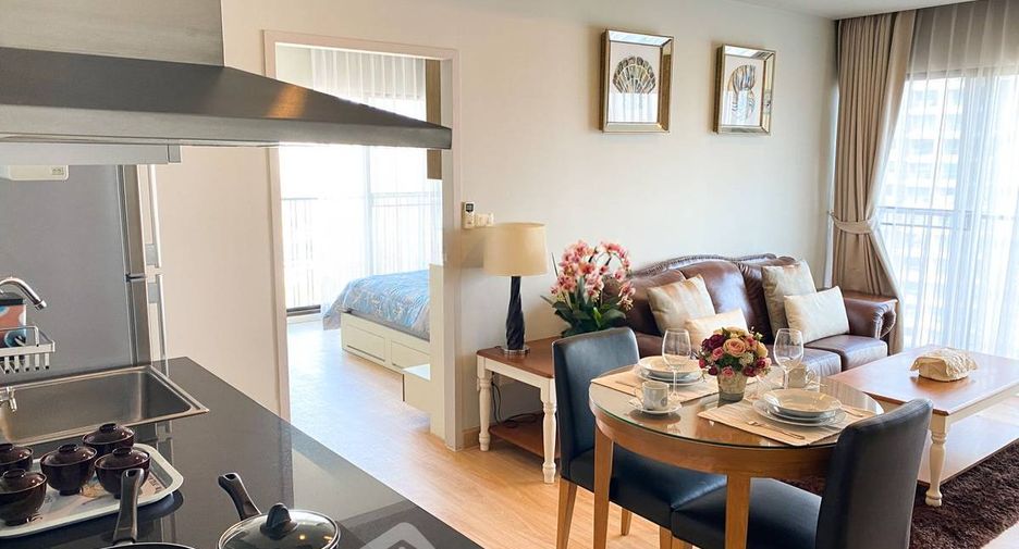 Condo en alquiler de 1 habitaciones en Khlong Toei, Bangkok