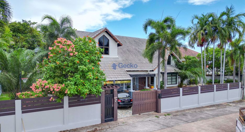 For rent 4 bedrooms house in Bang Lamung, Chonburi