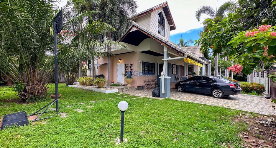 For rent 4 bedrooms house in Bang Lamung, Chonburi