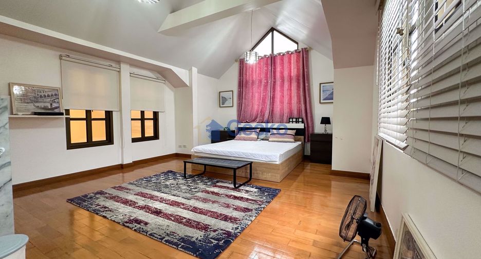 For rent 4 bedrooms house in Bang Lamung, Chonburi