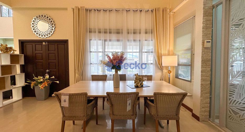 For rent 4 bedrooms house in Bang Lamung, Chonburi