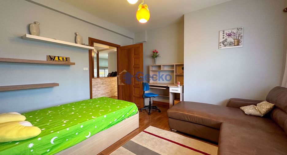 For rent 4 bedrooms house in Bang Lamung, Chonburi