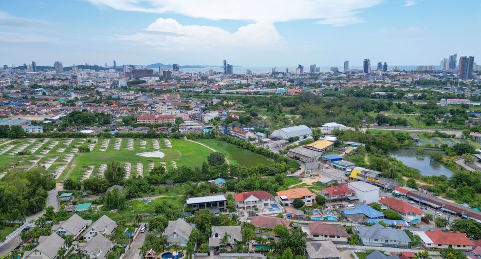 For rent 4 bedrooms house in Bang Lamung, Chonburi