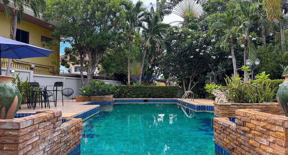 For rent 4 bedrooms house in Bang Lamung, Chonburi