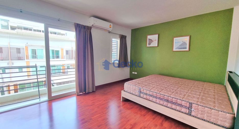 For rent 3 bedrooms house in Bang Lamung, Chonburi