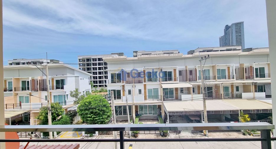 For rent 3 bedrooms house in Bang Lamung, Chonburi