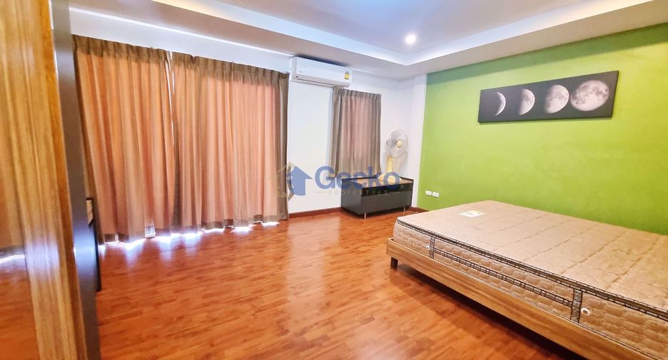 For rent 3 bedrooms house in Bang Lamung, Chonburi