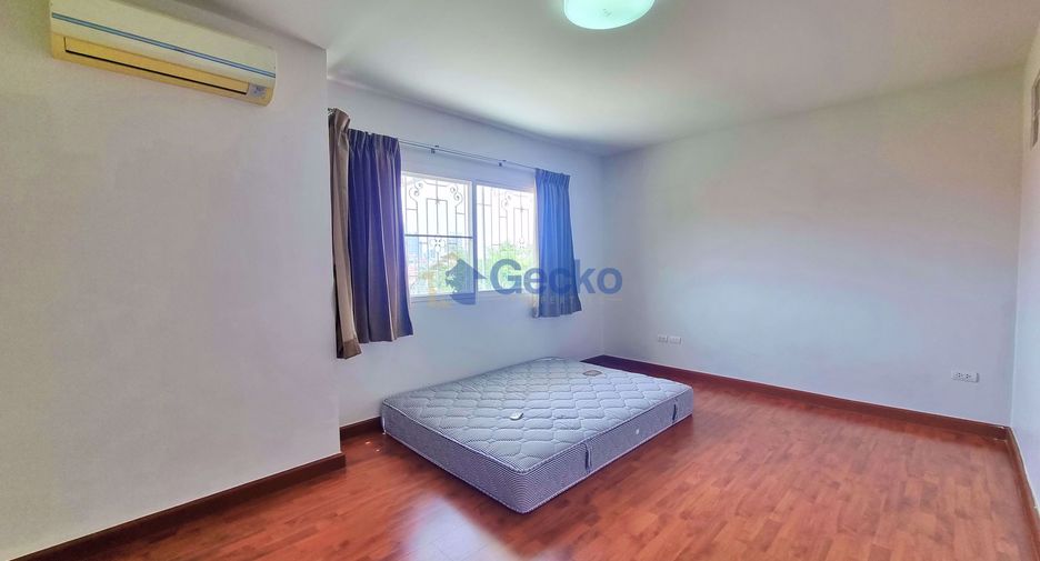 For rent 3 bedrooms house in Bang Lamung, Chonburi