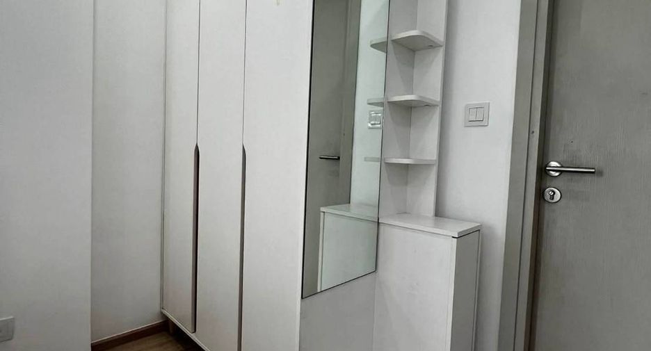 Condo en alquiler de 1 habitaciones en Bang Rak, Bangkok