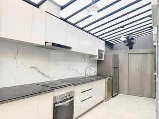 For rent 3 bedrooms townhouse in Wang Thonglang, Bangkok