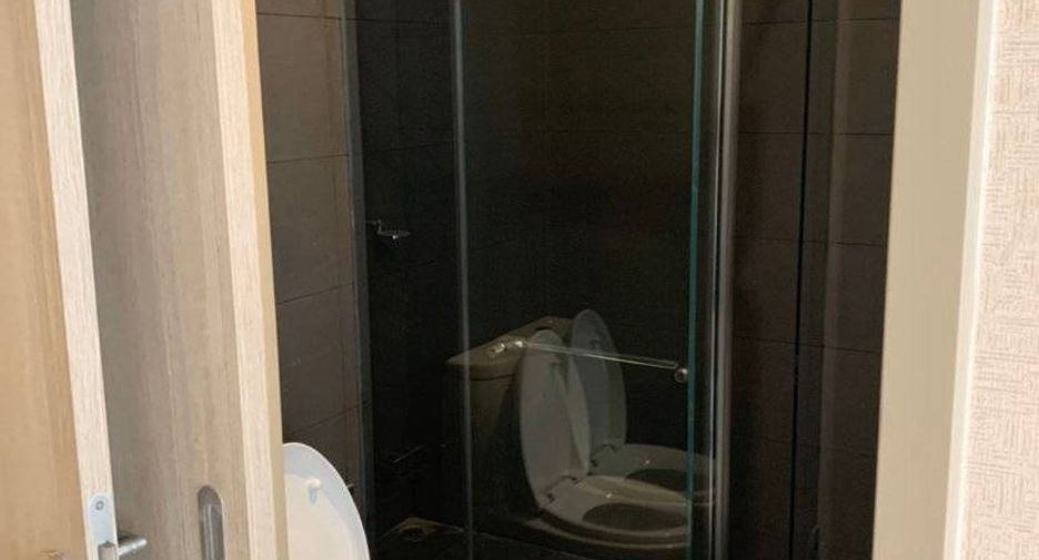 Wohnung zur Miete mit 2 Zimmer in Pathum Wan, Bangkok