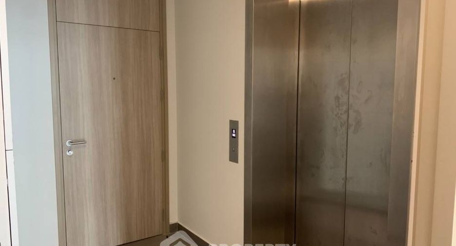 Wohnung zur Miete mit 1 Zimmer in Pathum Wan, Bangkok