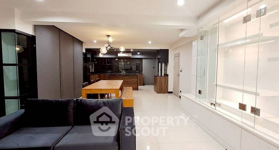 For rent 1 bed apartment in Phra Khanong, Bangkok